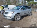 Photo 2 of 16 — 2017 Chevrolet Traverse