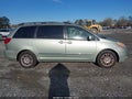 Photo 13 of 16 — 2010 Toyota Sienna
