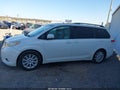 Photo 14 of 17 — 2011 Toyota Sienna