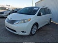 2011 Toyota Sienna — photo 2 of 17 | VIN 5TDYK3DC2BS063006