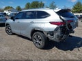 Photo 3 of 16 — 2021 Toyota Highlander