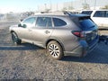 2020 Subaru Outback — photo 3 of 17 | VIN 4S4BTAECXL3215344