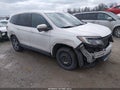 Photo 1 of 17 — 2017 Honda Pilot