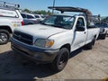 Photo 2 of 11 — 2001 Toyota Tundra