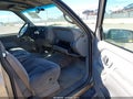 1999 Chevrolet Suburban 1500 — photo 5 of 11 | VIN 3GNFK16R1XG117745