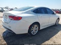 2015 Chrysler 200 — photo 4 of 11 | VIN 1C3CCCAB3FN560018
