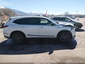 Photo 13 of 16 — 2023 Acura MDX