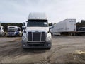Photo 14 of 22 — 2018 Freightliner Cascadia 125