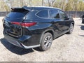 Photo 4 of 16 — 2023 Toyota Highlander
