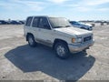 Photo 1 of 11 — 1993 Isuzu Trooper