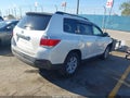 Photo 4 of 16 — 2013 Toyota Highlander