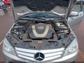 2009 Mercedes-Benz C-Class — photo 10 of 17 | VIN WDDGF54X59R080962