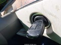 2004 Mercedes-Benz S-Class — photo 11 of 14 | VIN WDBNG84J74A412269