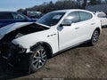 Photo 2 of 18 — 2017 Maserati Levante