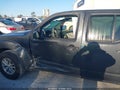 Photo 6 of 16 — 2015 Nissan Frontier