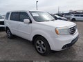 Photo 1 of 16 — 2015 Honda Pilot