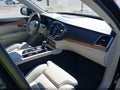 Photo 5 of 16 — 2019 Volvo XC90