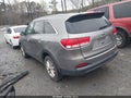 Photo 3 of 10 — 2016 Kia Sorento
