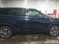 Photo 13 of 16 — 2021 Toyota Highlander