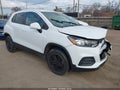 Photo 1 of 16 — 2022 Chevrolet Trax