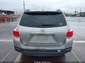 Photo 16 of 18 — 2011 Toyota Highlander