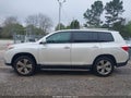 Photo 14 of 16 — 2013 Toyota Highlander