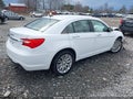 Photo 4 of 16 — 2012 Chrysler 200