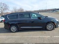 Photo 13 of 18 — 2017 Chrysler Pacifica