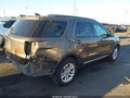 Photo 14 of 18 — 2016 Ford Explorer