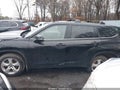 Photo 14 of 18 — 2023 Toyota Highlander Hybrid