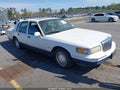 Photo 1 of 16 — 1995 Lincoln Town Car