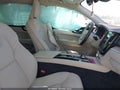Photo 5 of 16 — 2022 Volvo XC60