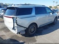 Photo 4 of 20 — 2026 Kia Carnival