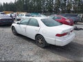 Photo 3 of 18 — 1999 Toyota Camry