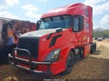 Photo 14 of 18 — 2014 Volvo VN