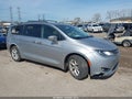 Photo 1 of 16 — 2017 Chrysler Pacifica