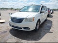 2011 Chrysler Town & Country — photo 2 of 11 | VIN 2A4RR8DG7BR655858