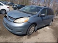 2006 Toyota Sienna — photo 2 of 11 | VIN 5TDZA23C46S406570