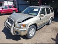 Photo 2 of 16 — 2001 Nissan Pathfinder
