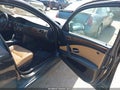 Photo 5 of 10 — 2010 BMW 5 Series