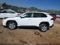Photo 14 of 16 — 2021 Toyota RAV4