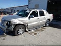 2004 Cadillac Escalade EXT — photo 2 of 17 | VIN 3GYEK62N64G135586