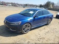 2017 Volkswagen Passat — photo 2 of 16 | VIN 1VWDT7A36HC069681