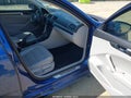 2017 Volkswagen Passat — photo 5 of 16 | VIN 1VWDT7A36HC069681