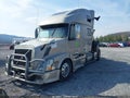 Photo 2 of 24 — 2014 Volvo VN