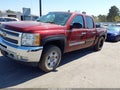 2013 Chevrolet Silverado 1500 — photo 2 of 18 | VIN 3GCPKSE70DG232237
