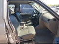 2003 Nissan Frontier — photo 5 of 12 | VIN 1N6ED29X03C413669
