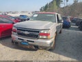 2006 Chevrolet Silverado 1500 — photo 2 of 16 | VIN 1GCEC19T76Z117756