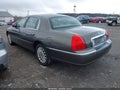Photo 3 of 12 — 2004 Lincoln Town Car