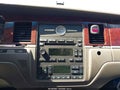 2005 Lincoln Town Car — photo 13 of 15 | VIN 1LNHM81W65Y648116